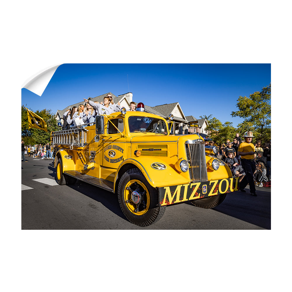 Missouri Tigers - Mizzou Fire Truck Homecoming Parade - College Wall Art #Wall Decal
