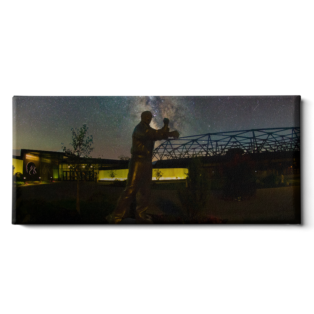 Iowa Hawkeyes - Night time Carver Hawkeye Arena - College Wall Art #Canvas