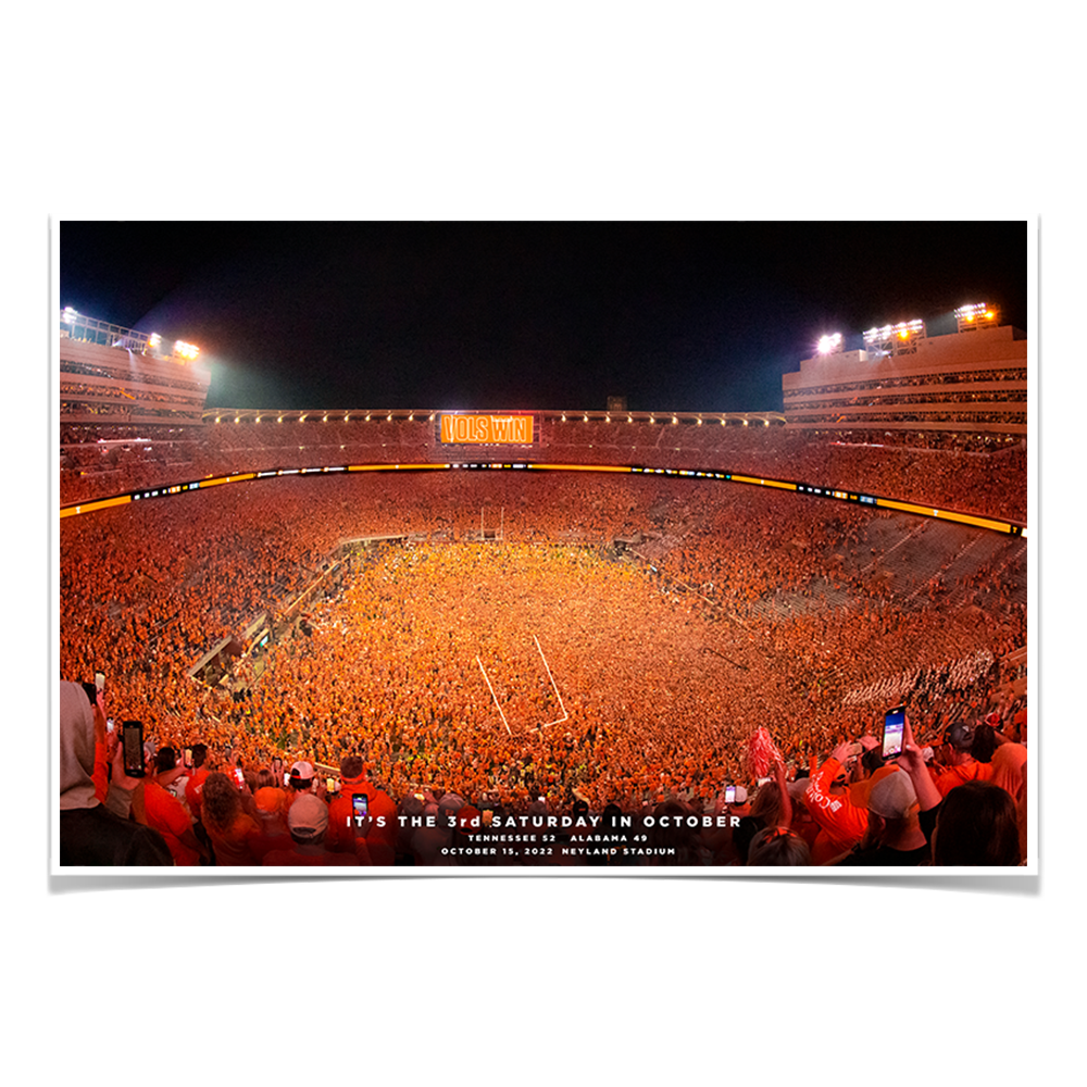 Tennessee Volunteers - Tennessee Storms the Field - College Wall Art #Poster