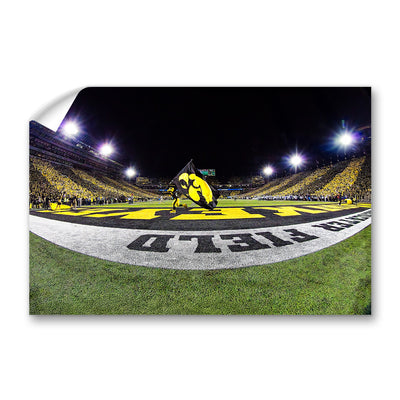 Iowa Hawkeyes - Herky in the End Zone - College Wall Art #Wall Decal