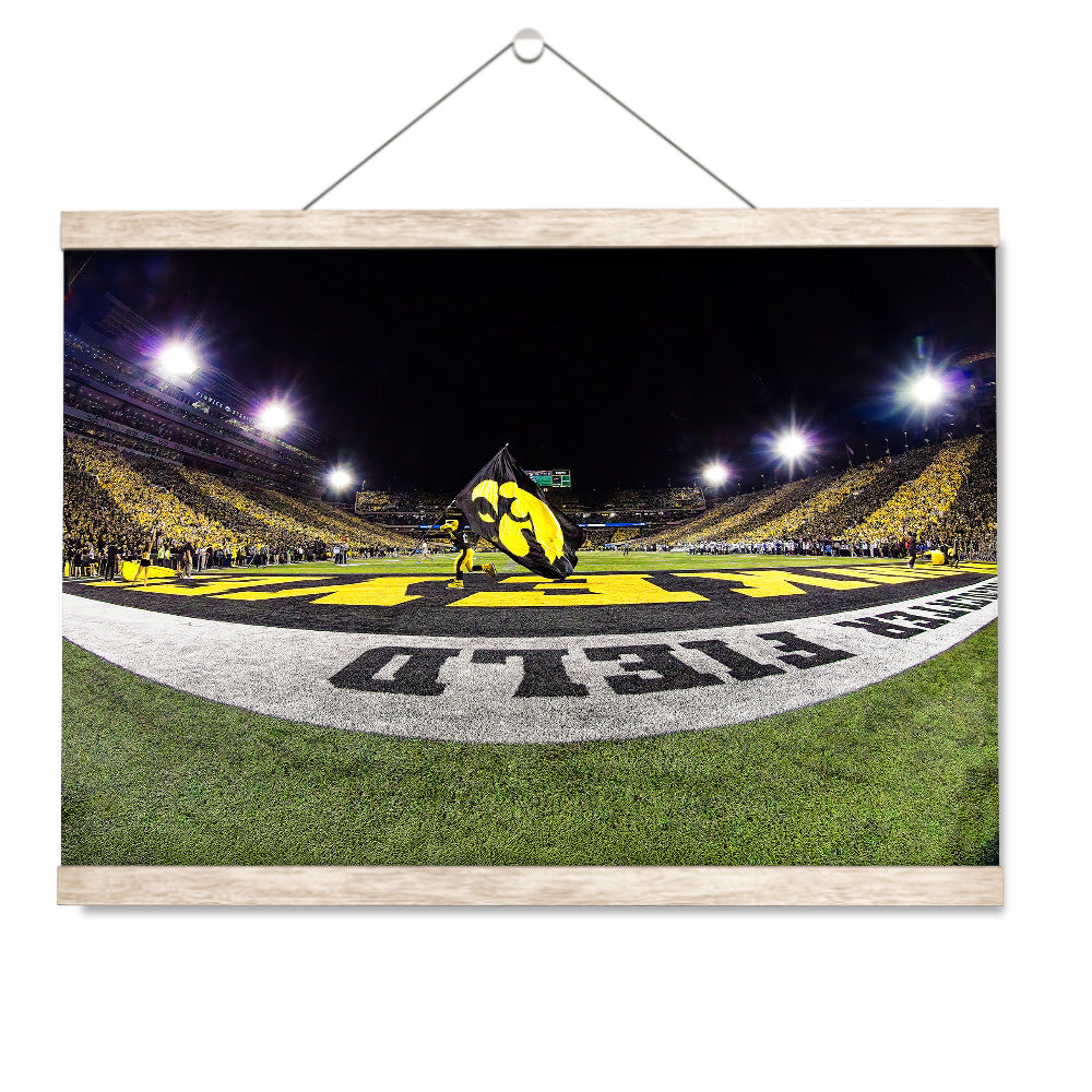 Iowa Hawkeyes - Herky in the End Zone - College Wall Art #Canvas