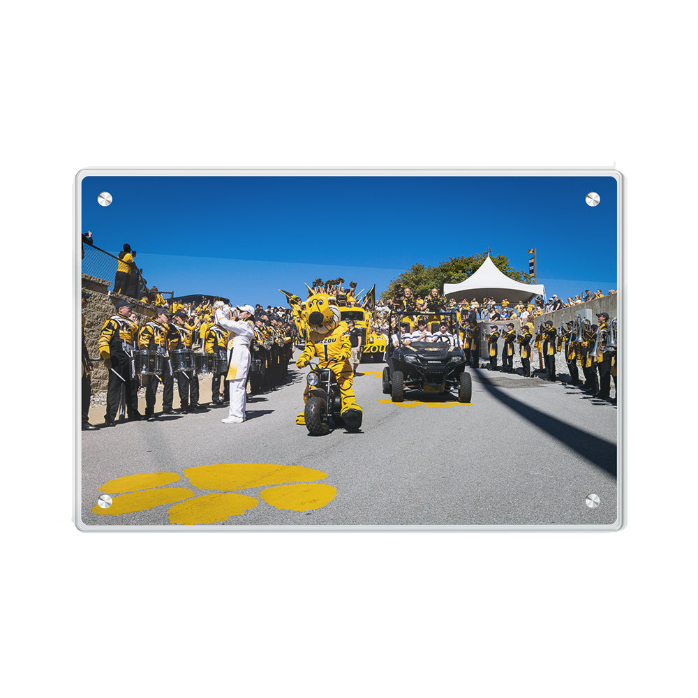  Missouri Tigers - Tiger Walk - College Wall Art #Canvas