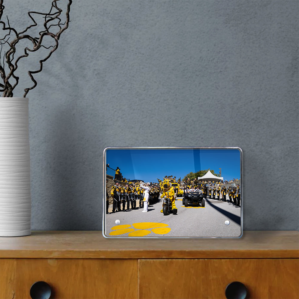  Missouri Tigers - Tiger Walk - College Wall Art #Canvas