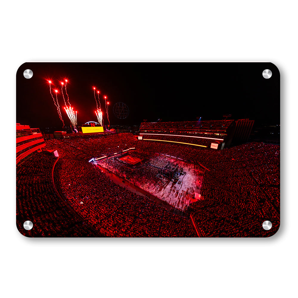 Nebraska Cornhuskers - Volleyball Day under the LED's - College Wall Art #Canvas
