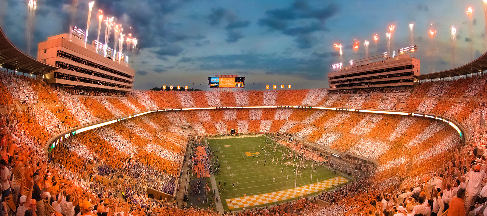 Tennessee Volunteers - Wear Smoke - Vol Wall Art