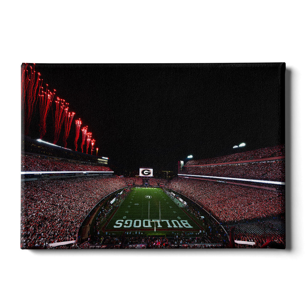Georgia Bulldogs - Between the Hedges - College Wall Art #Canvas