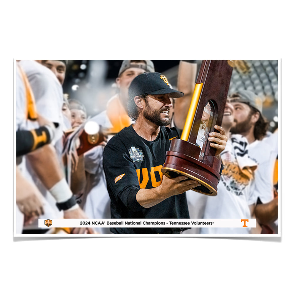 Tennessee Volunteers - Coach Vitello and the Trophy - College Wall Art #Canvas