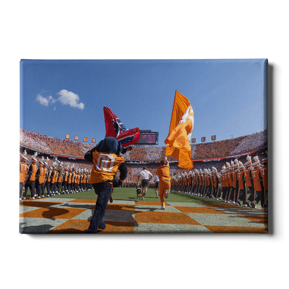 Tennessee Volunteers - Running into Checkered Neyland - College Wall Art #Canvas