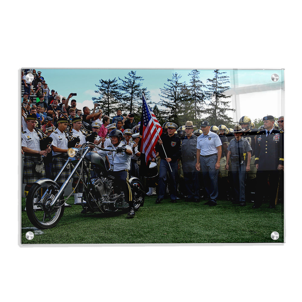 Army West Point Black Knights - Chopper Entrance - College Wall Art #Canvas