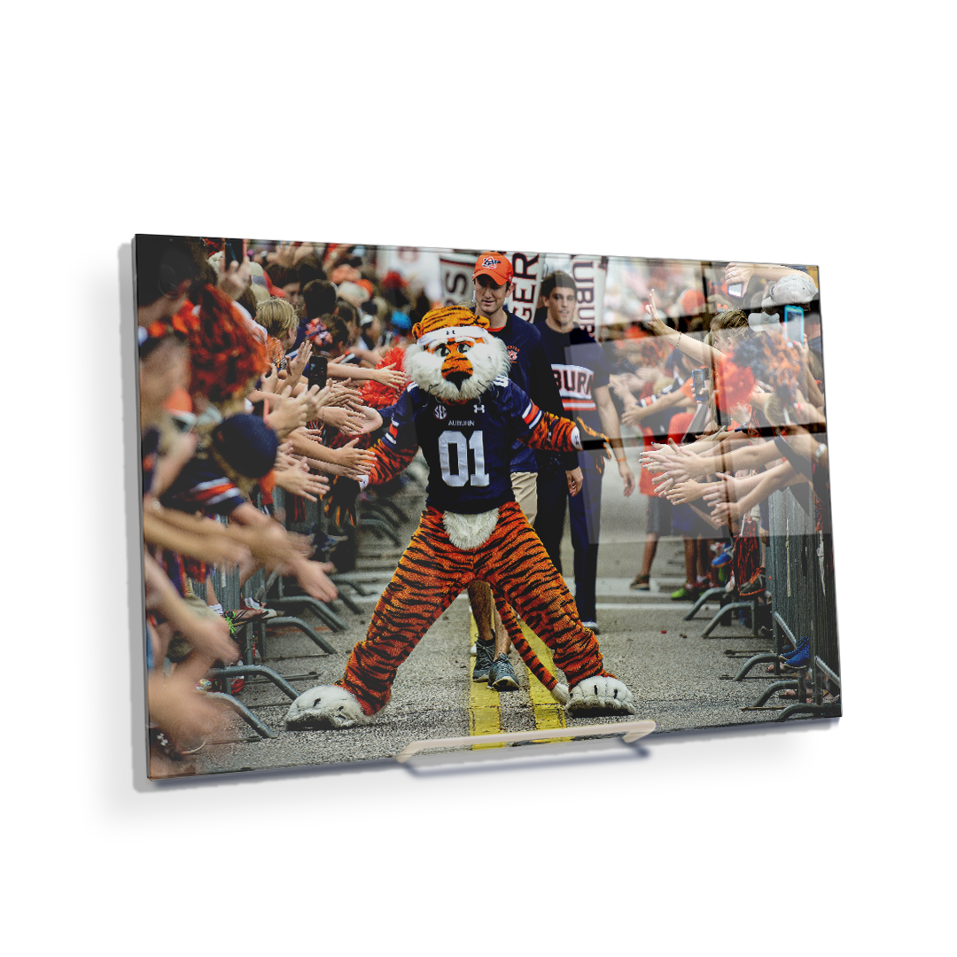 Auburn Tigers - Aubie at the Tiger Walk - College Wall Art #Canvas