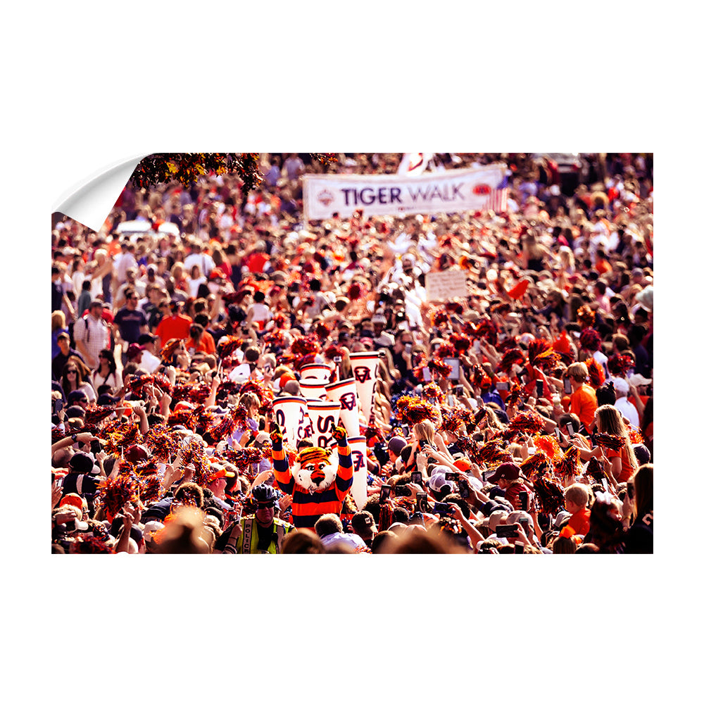 Auburn Tigers - Vintage Tiger Walk  V2 #Canvas