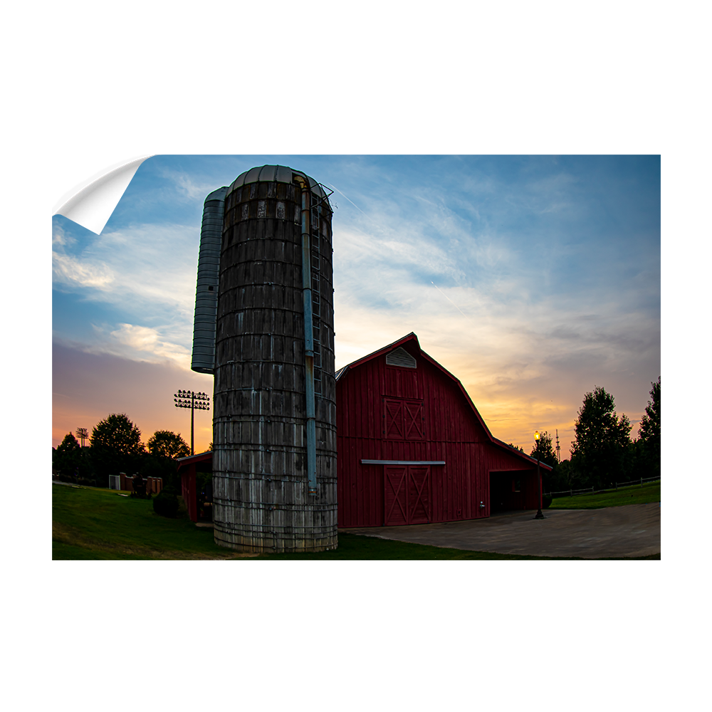 Auburn Tigers - Lowder Barn Sunset - College Wall Art #Canvas