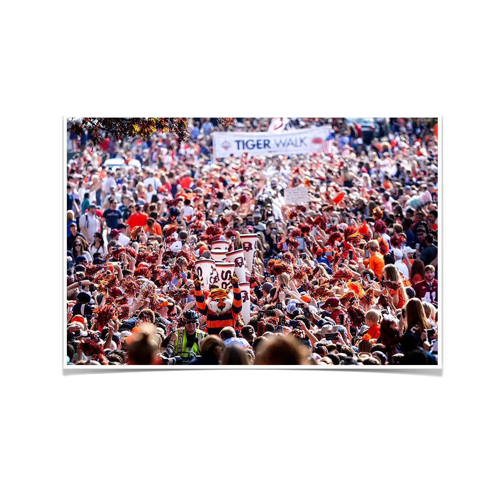 Auburn Tigers - Tiger Walk - College Wall Art#Canvas