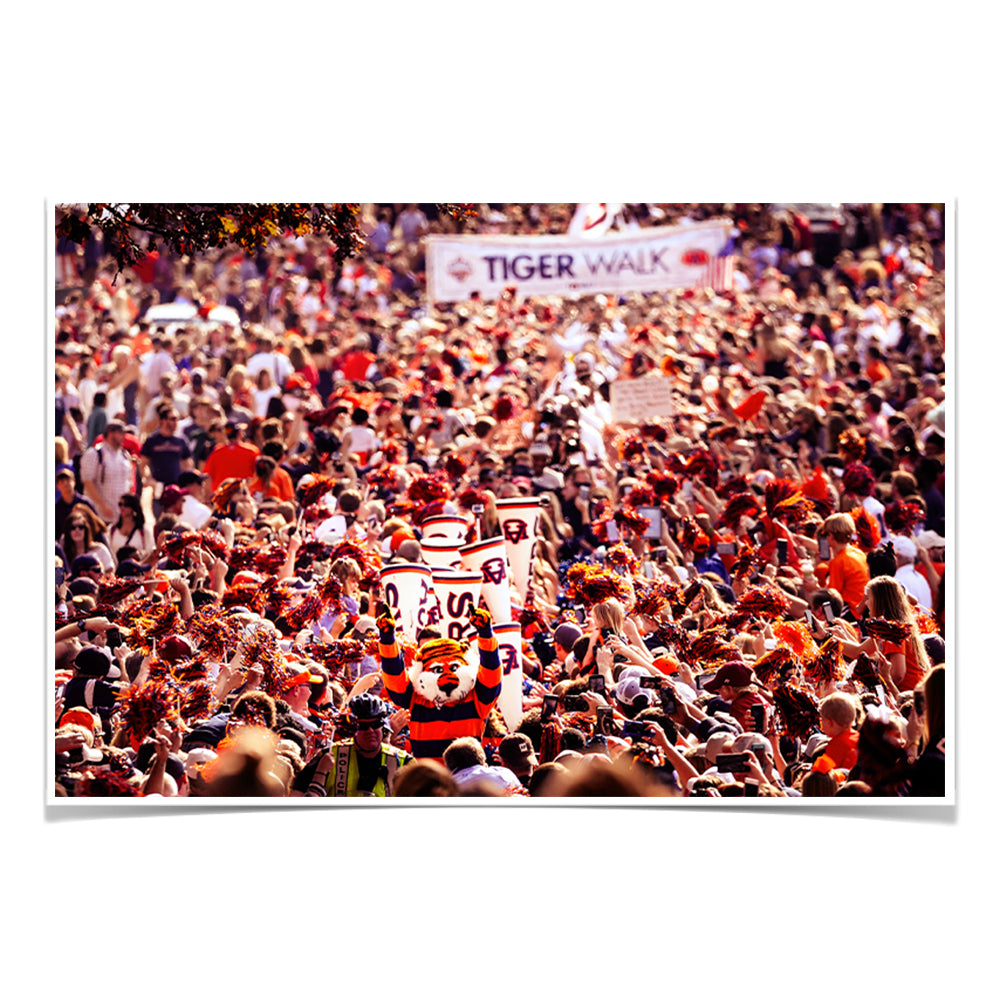 Auburn Tigers - Vintage Tiger Walk  V2 #Canvas
