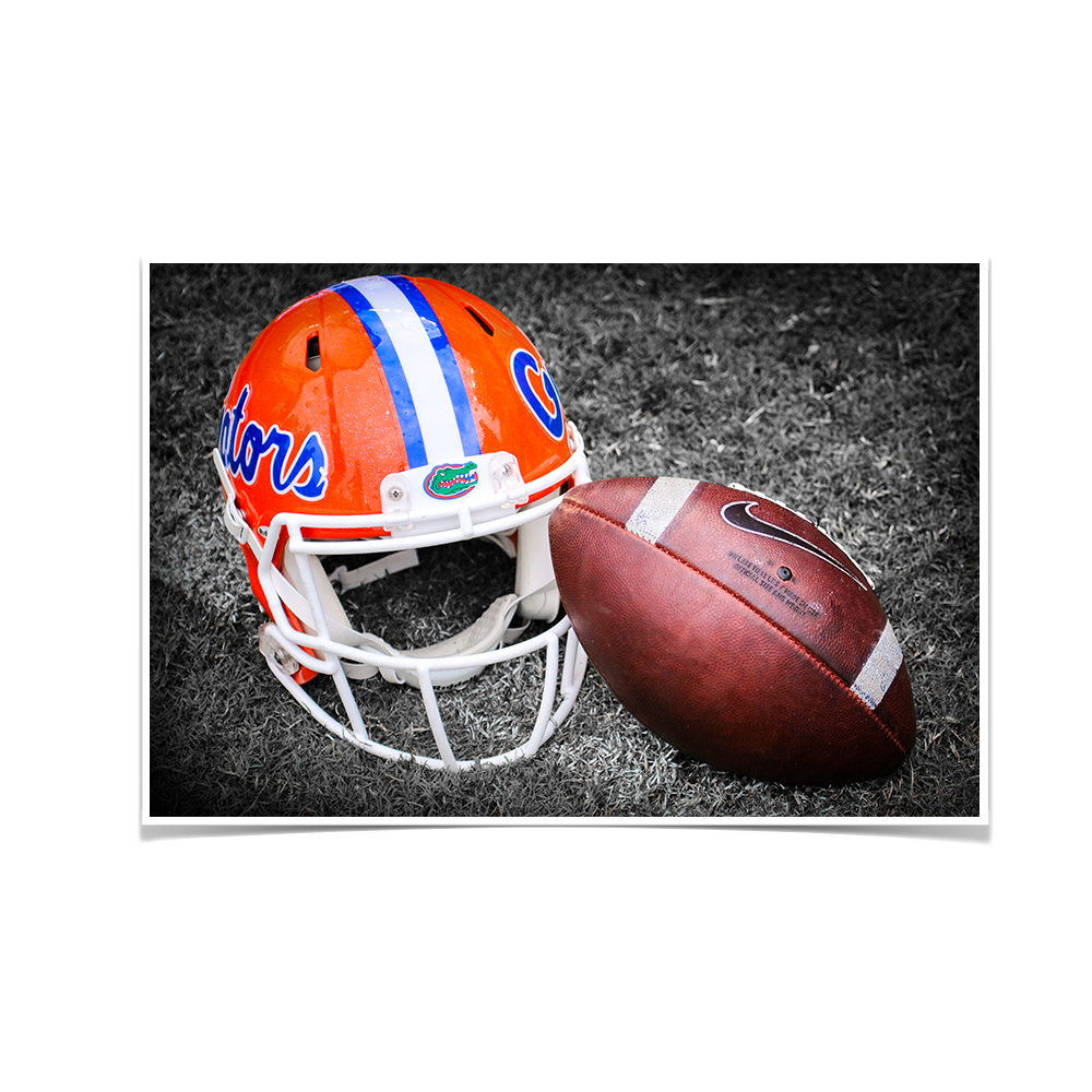 Florida Gators - Gator Ball Helmet - College Wall Art #Canvas