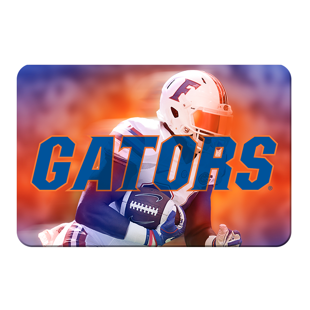Florida Gators - Throw Back Run - College Wall Art #Canvas