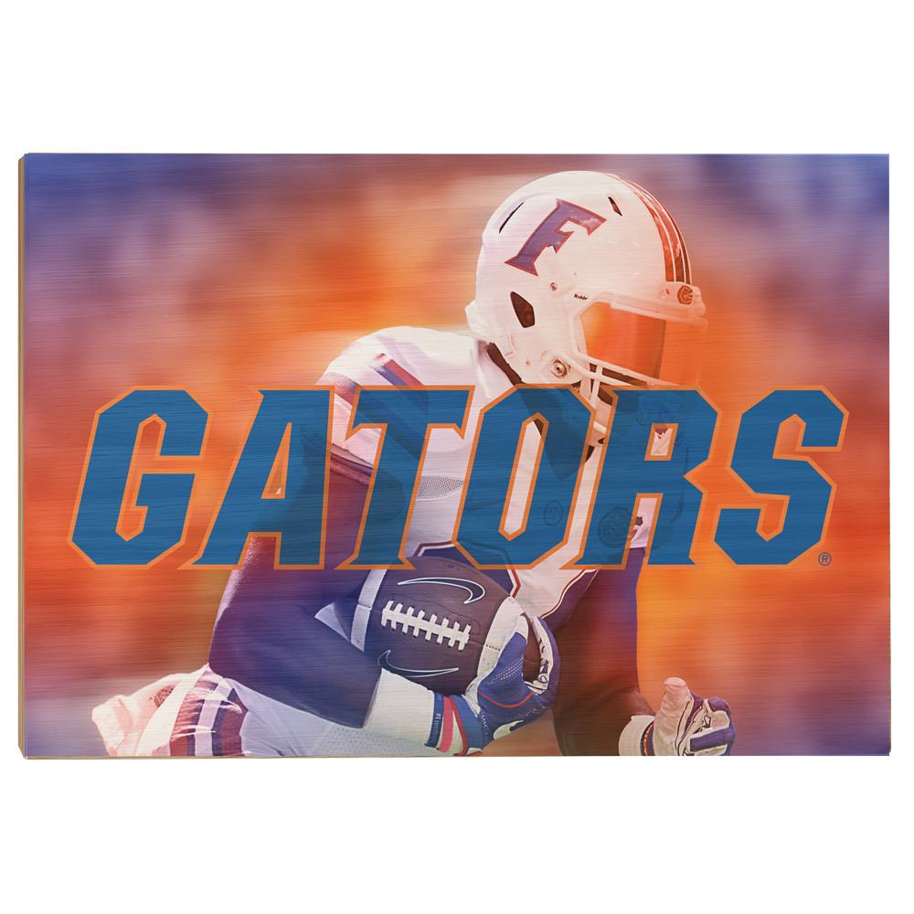 Florida Gators - Throw Back Run - College Wall Art #Canvas