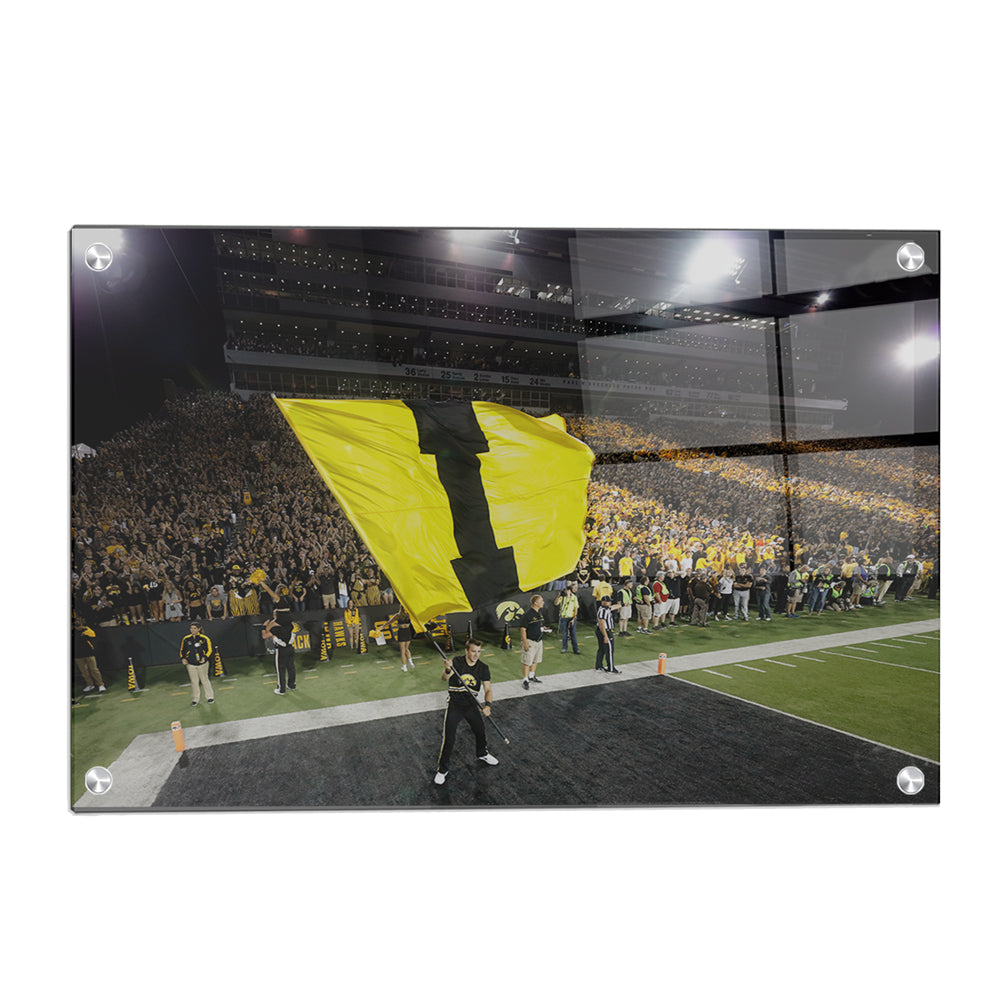 Iowa Hawkeyes - Iowa Flag - College Wall Art #Canvas