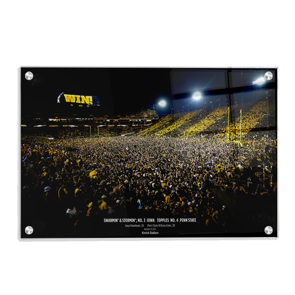 Iowa Hawkeyes - Swarmin' & Stomin' Kinnick Field No - College Wall Art #Canvas