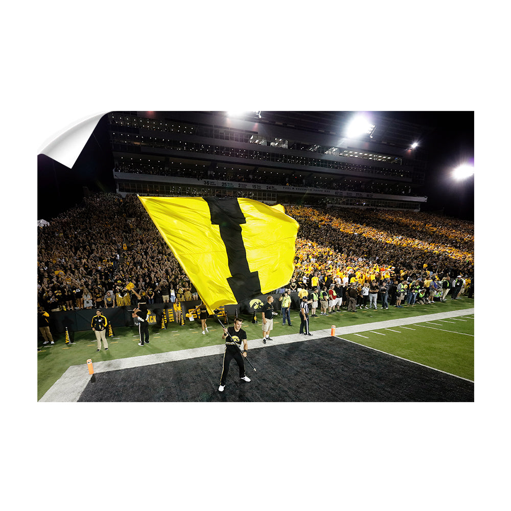 Iowa Hawkeyes - Iowa Flag - College Wall Art #Canvas