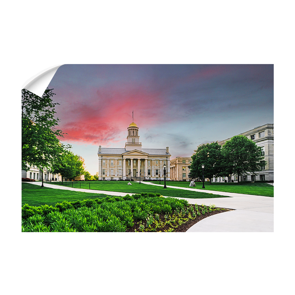 Iowa Hawkeyes - Campus Sunset Painting - College Wall Art #Canvas