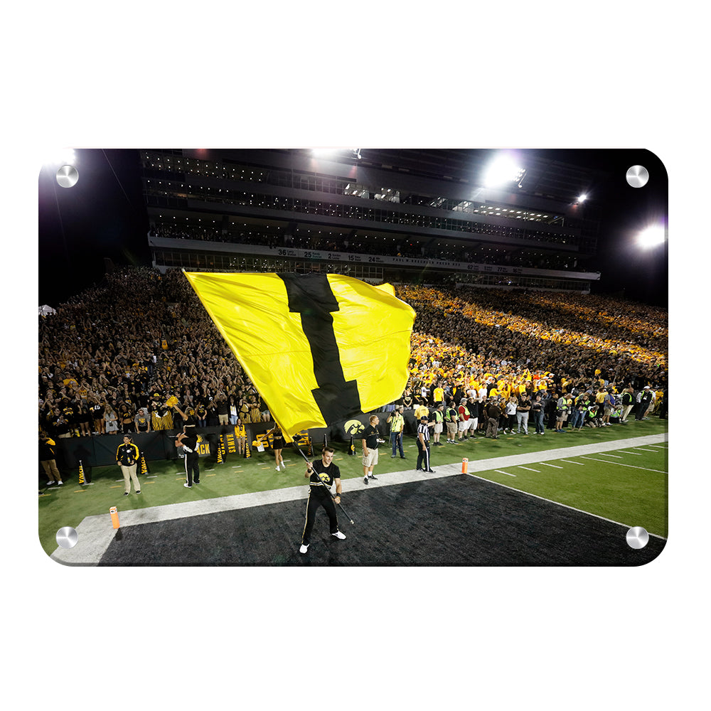 Iowa Hawkeyes - Iowa Flag - College Wall Art #Canvas