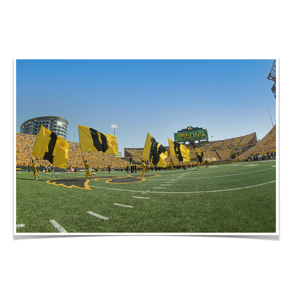 Iowa Hawkeyes - Iowa - College Wall Art #Canvas