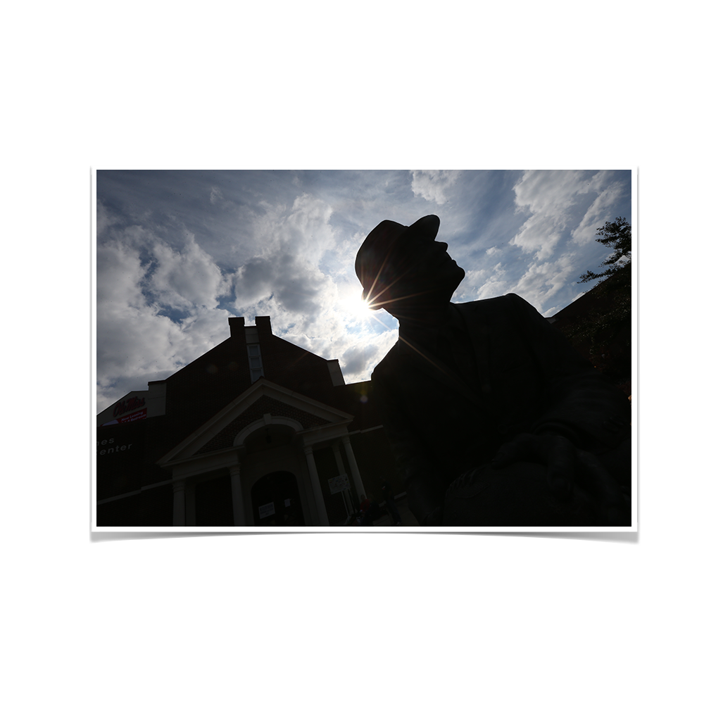 Ole Miss Rebels - Vaught Silhouette - College Wall Art #Canvas