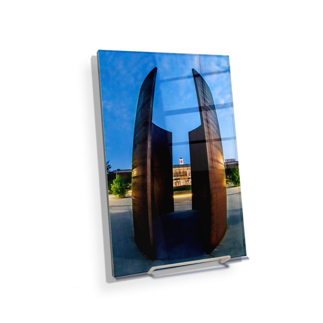 Nebraska Cornhuskers - Through Green Point - College Wall Art #Canvas