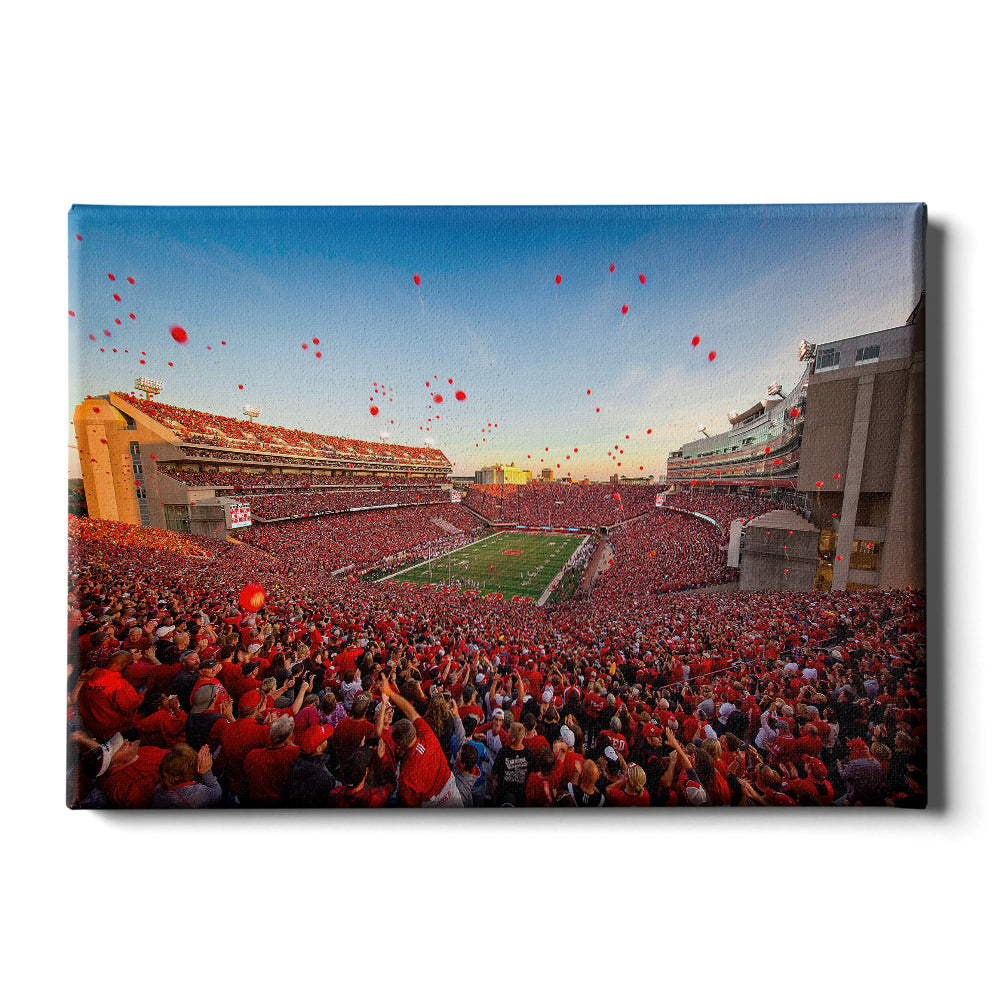 Nebraska - Red Balloons #Canvas