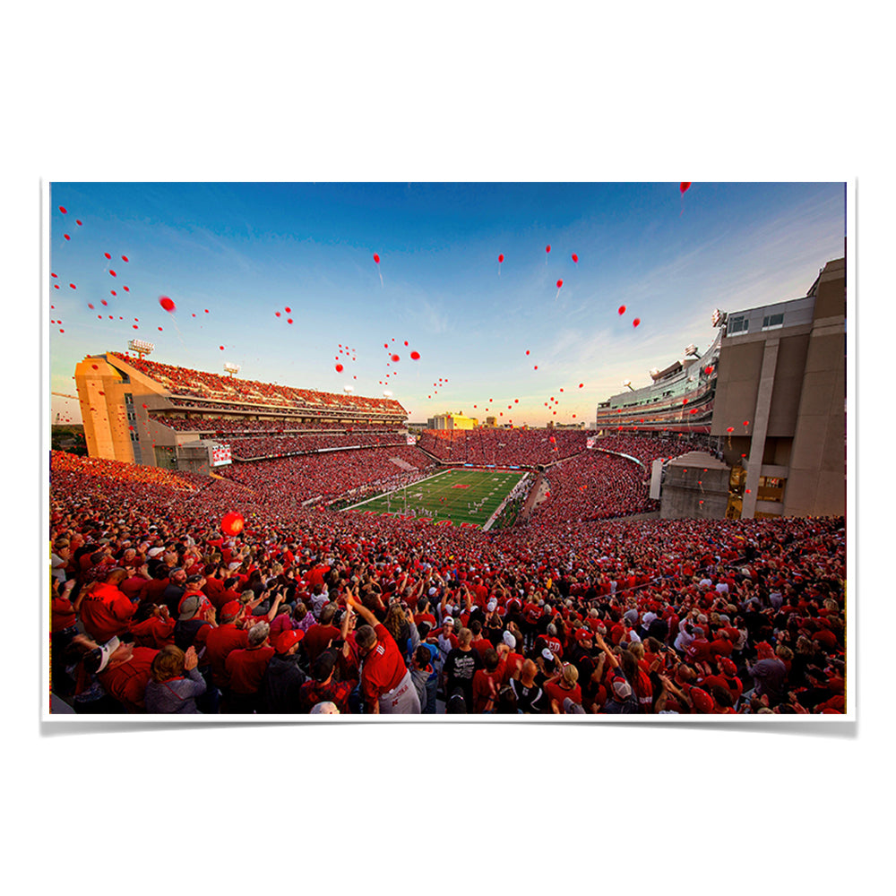 Nebraska - Red Balloons - College Wall Art #Canvas