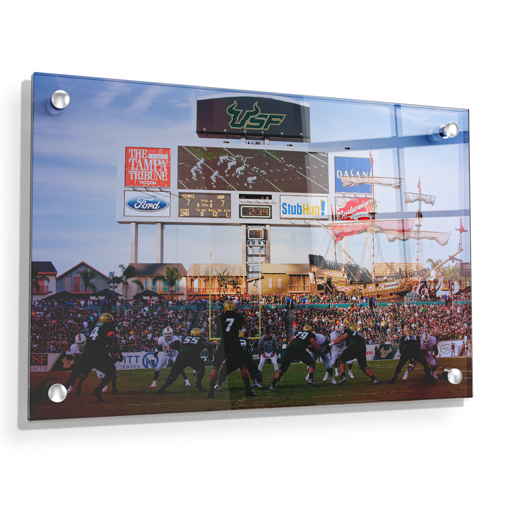 USF Bulls - USF vs Miami - College Wall Art #Canvas