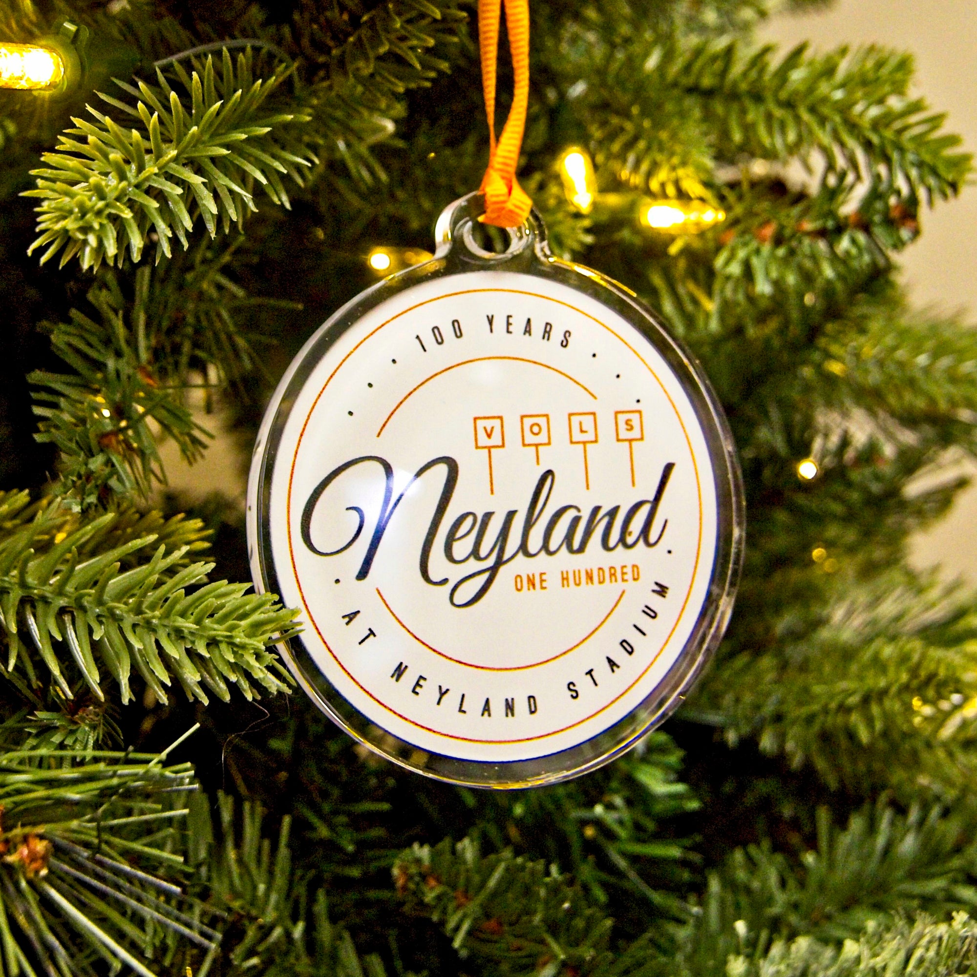 Tennessee Volunteers - Neyland 100 White Ornament & Bag Tag
