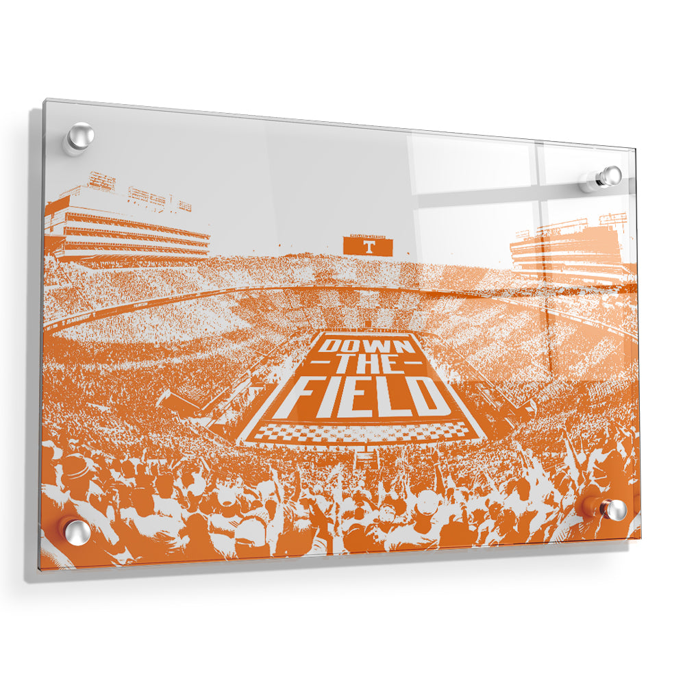 Tennessee Volunteers - Down The Field - College Wall Art #Canvas