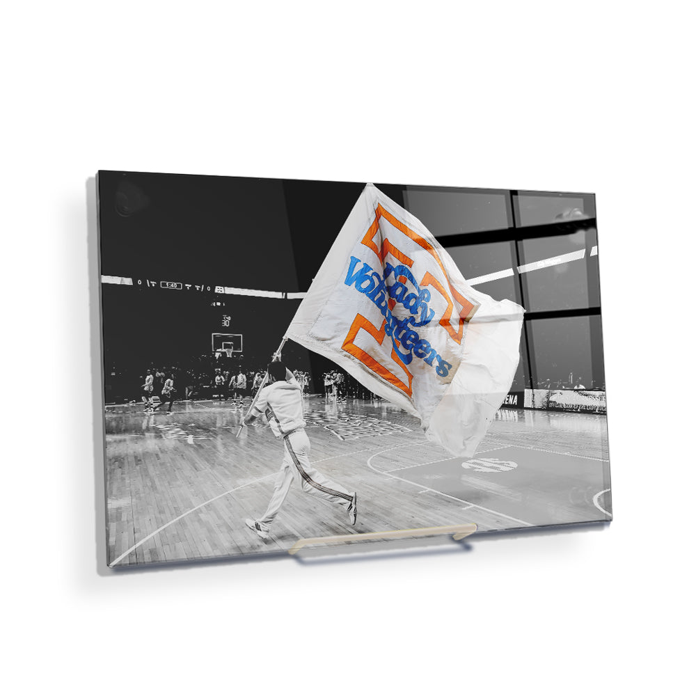 Tennessee Volunteers - Lady V-O-L-U-N-T-E-E-R - College Wall Art #Canvas