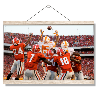 Tennessee Volunteers - The Catch TN vs. GA - College Wall Art #Hanging Canvas