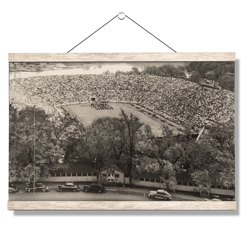 Tennessee Volunteers - Neyland Stadium 1950's - College Wall Art #Canvas