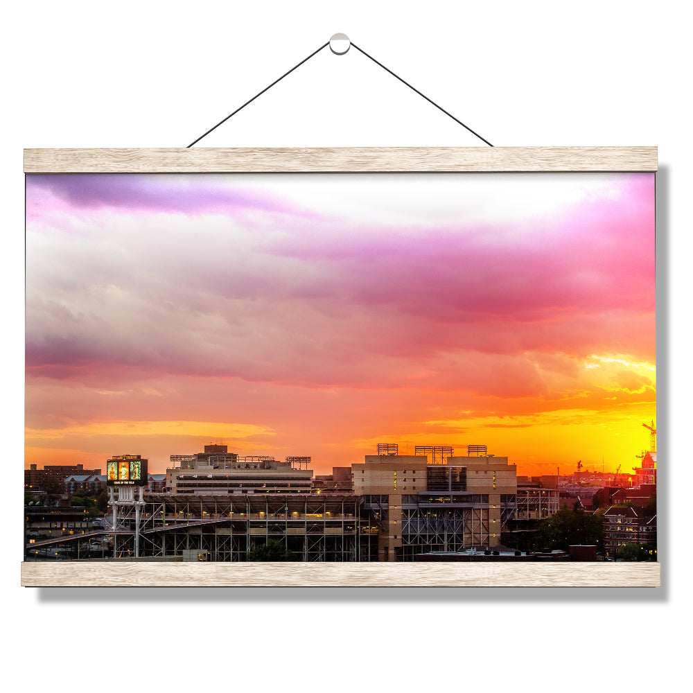 Tennessee Volunteers - Dynamic Neyland - College Wall Art #Canvas