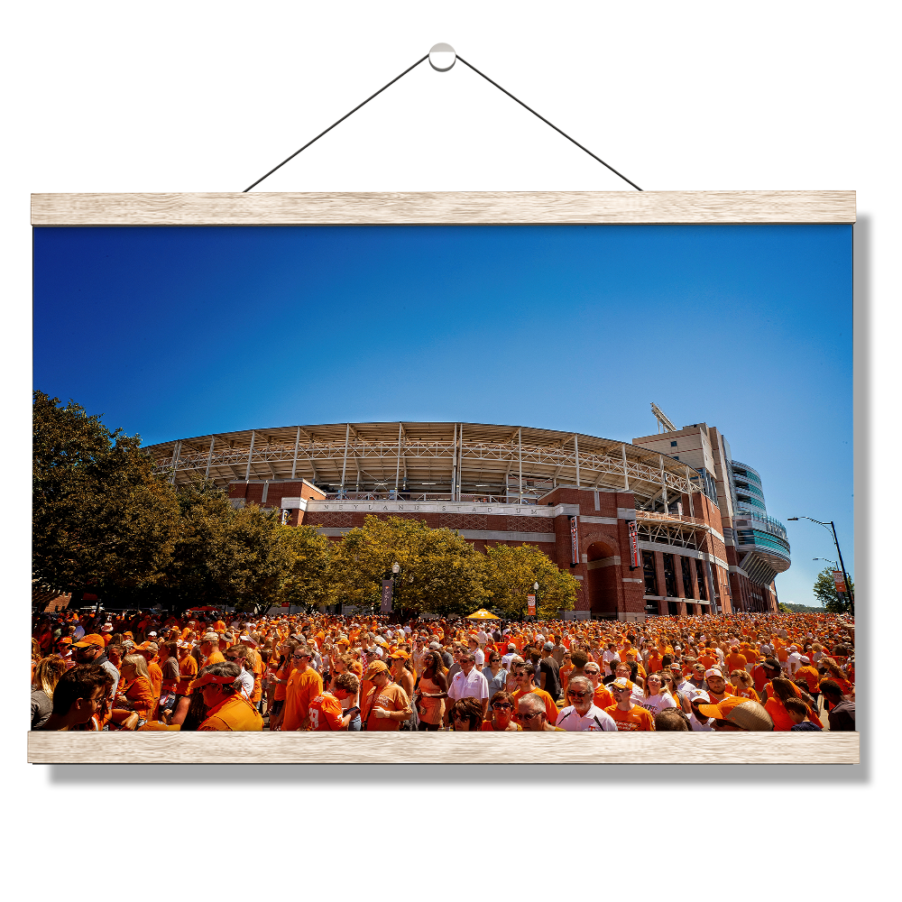 Tennessee Volunteers - Orange Swarm - College Wall Art #Canvas