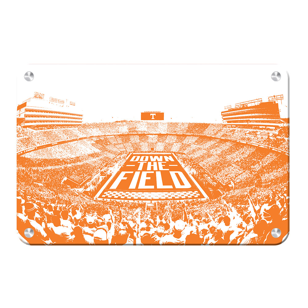 Tennessee Volunteers - Down The Field - College Wall Art #Canvas