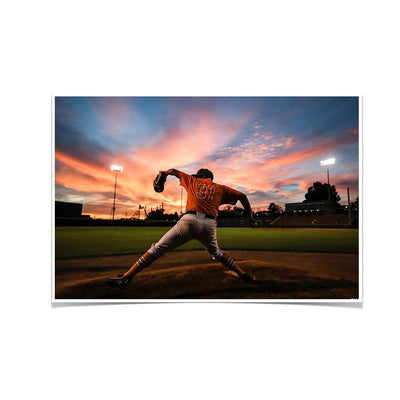 Tennessee Volunteers - Sunset Pitch - College Wall Art #Poster
