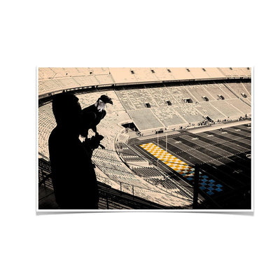 Tennessee Volunteers - Eagles Eye Over Neyland - College Wall Art #Poster
