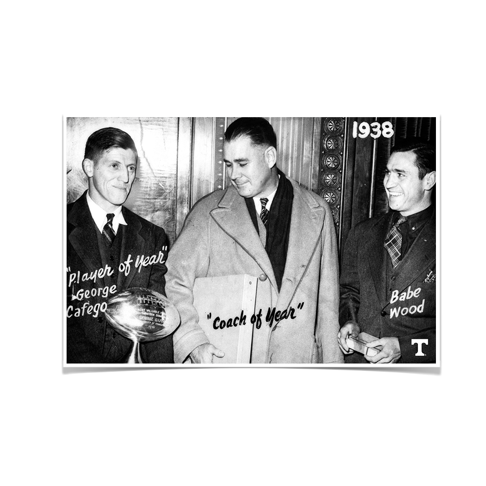 Tennessee Volunteers - Vintage Coach of the Year 1938 - College Wall Art #Canvas