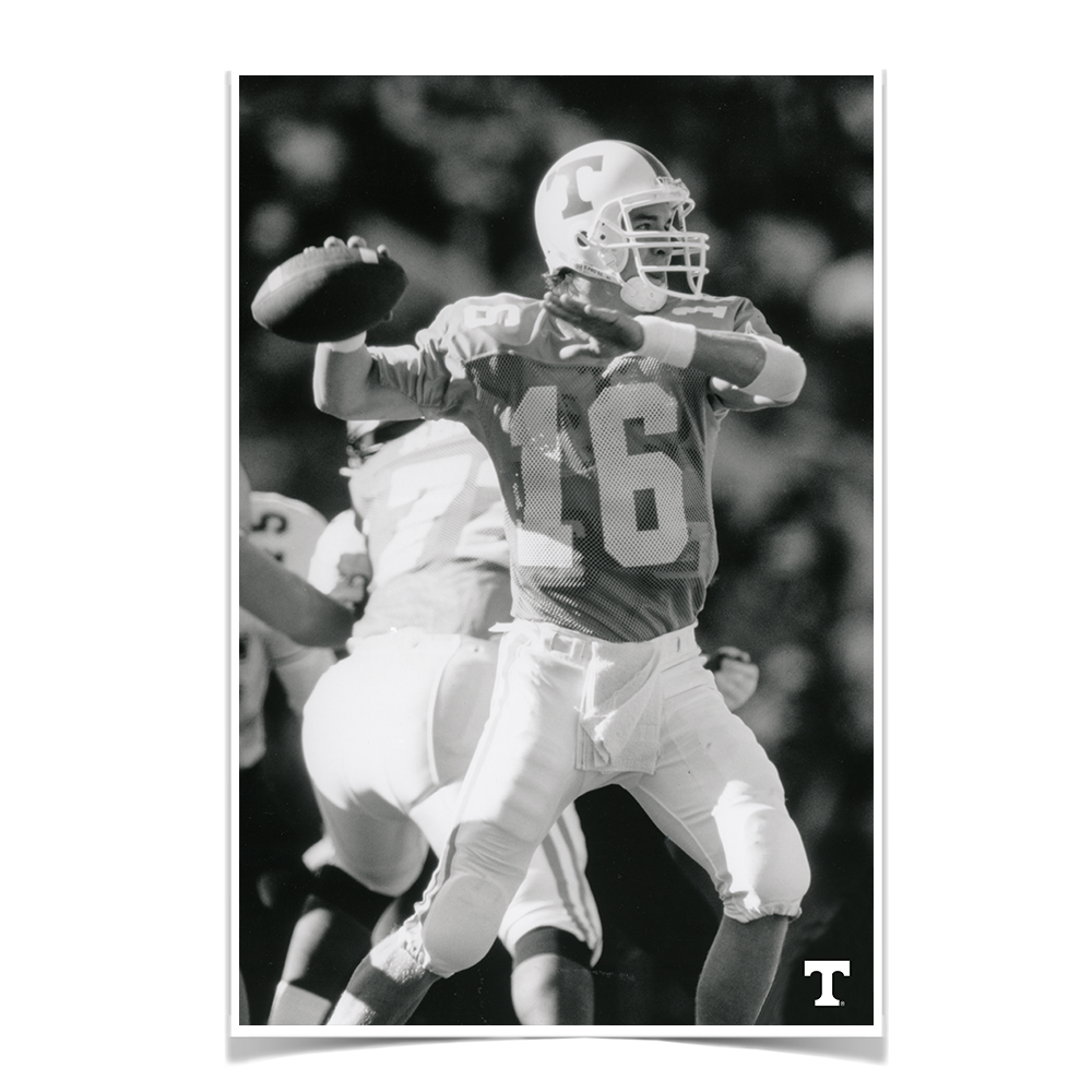 Tennessee Volunteers - Vintage Peyton Manning 2 - College Wall Art #Canvas