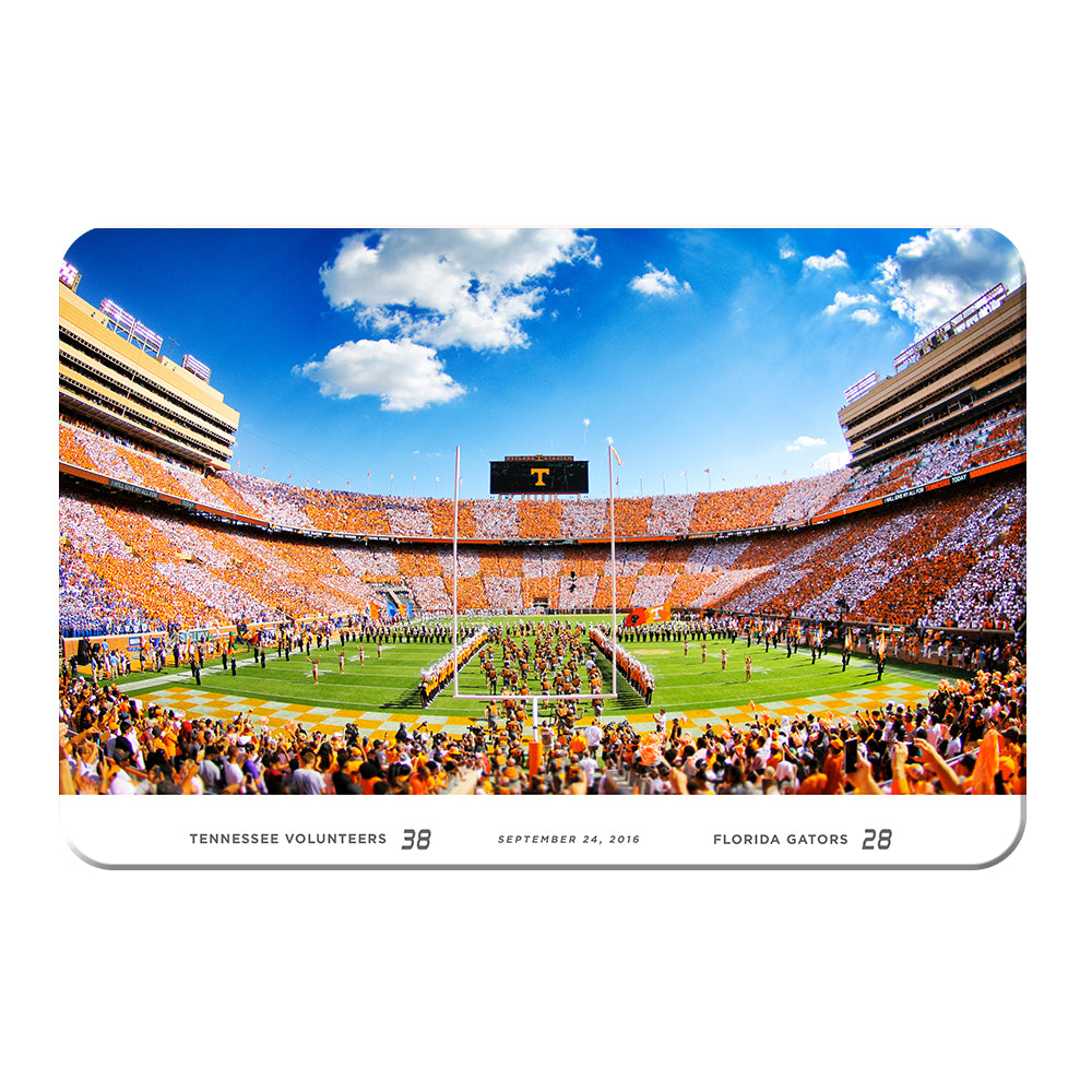 Tennessee Volunteers - Running Through the T UT-FL Score - College Wall Art #Canvas