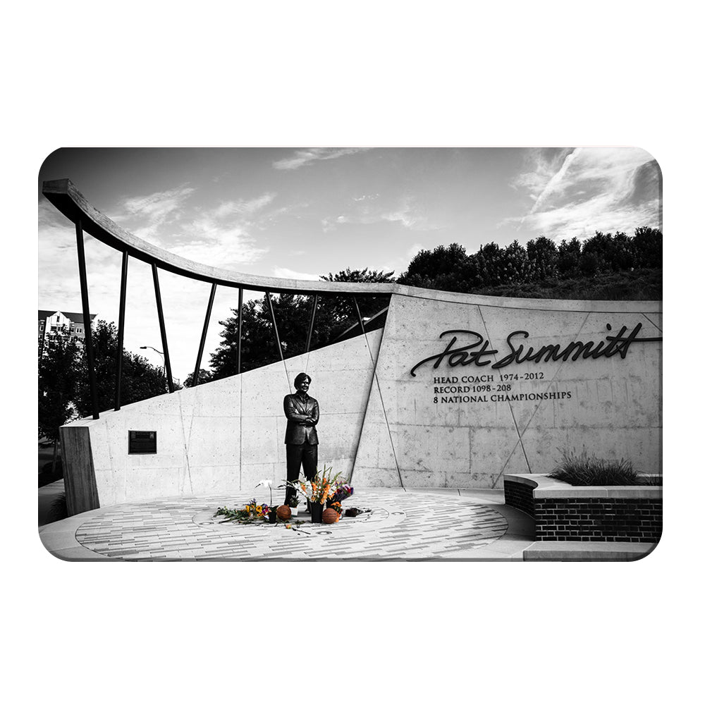 Tennessee Volunteers - Pat Summitt Plaza - College Wall Art #Canvas