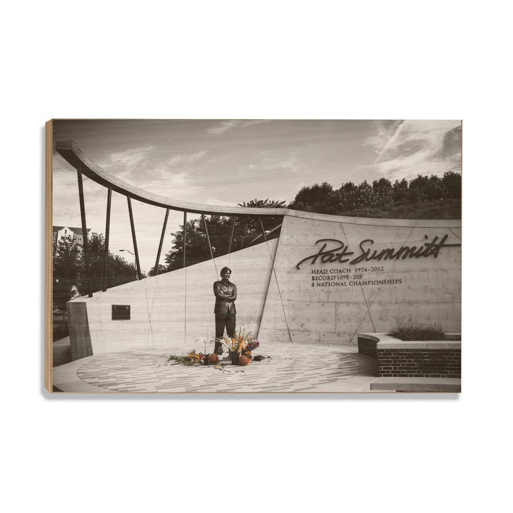 Tennessee Volunteers - Pat Summitt Plaza - College Wall Art #Canvas