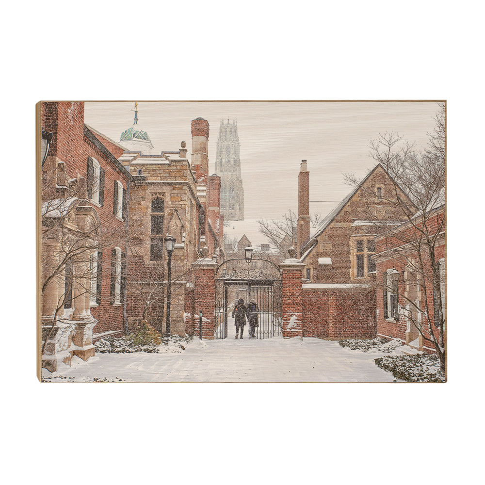 Yale Bulldogs - Snowy Pierson College Gate
